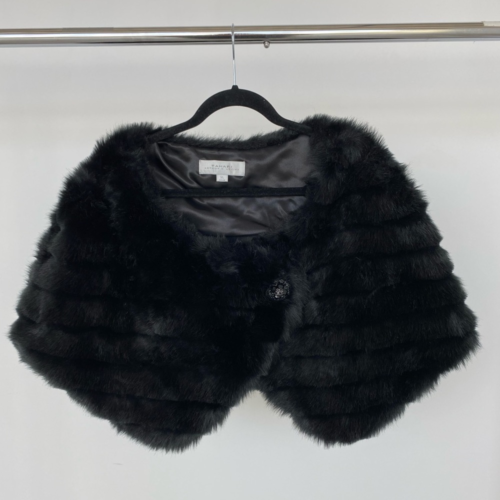Faux fur Shrug brand new